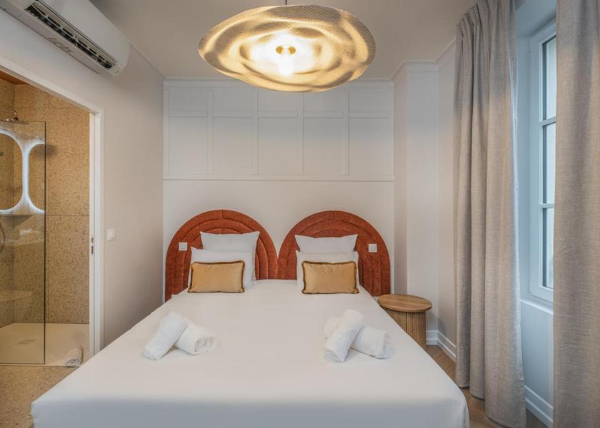 Ile-de-France Montevrain Four-Bedroom Penthouse Apartment