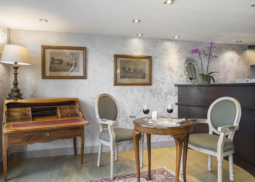 Brittany Saint-Malo Interior Entrance