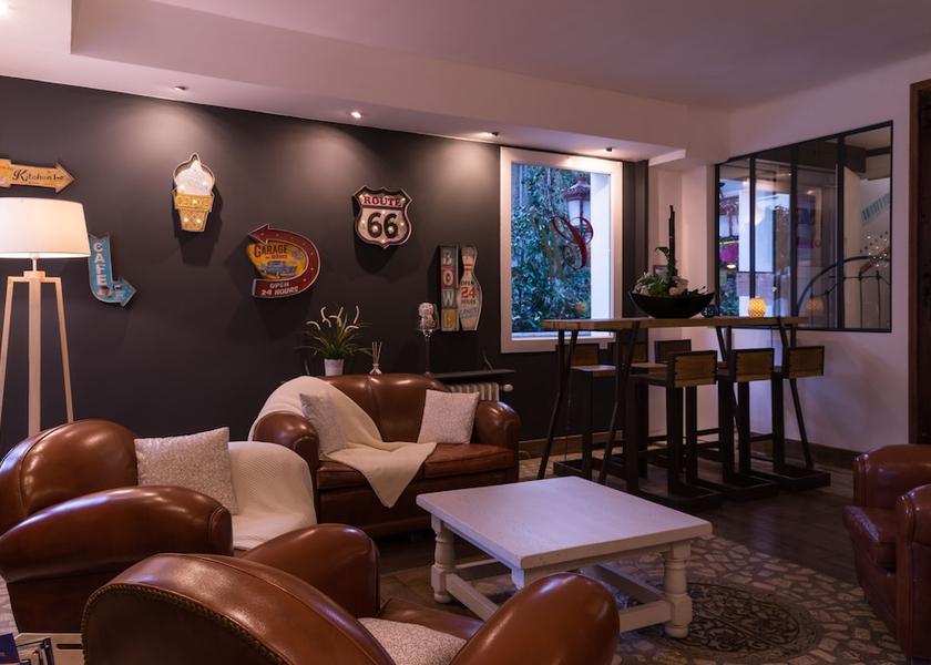 Provence - Alpes - Cote d'Azur Martigues Bar