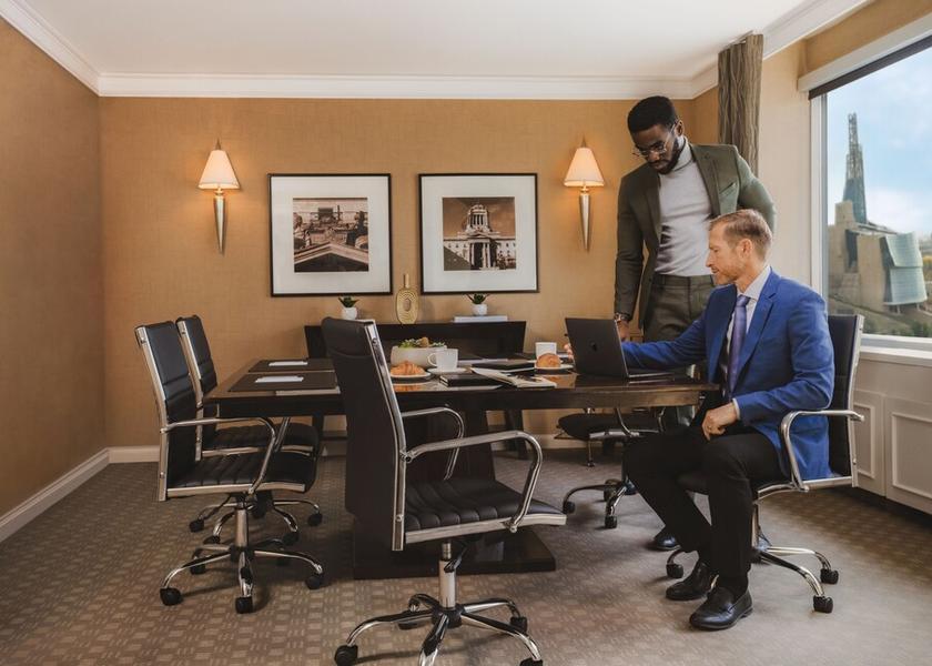 Manitoba Winnipeg Executive Lounge
