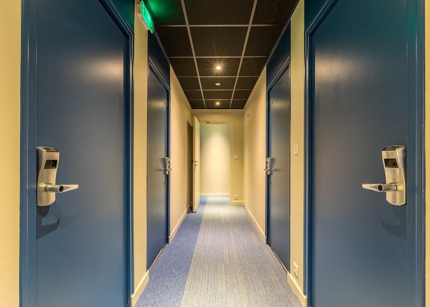 Brittany Rennes Handrails in hallways