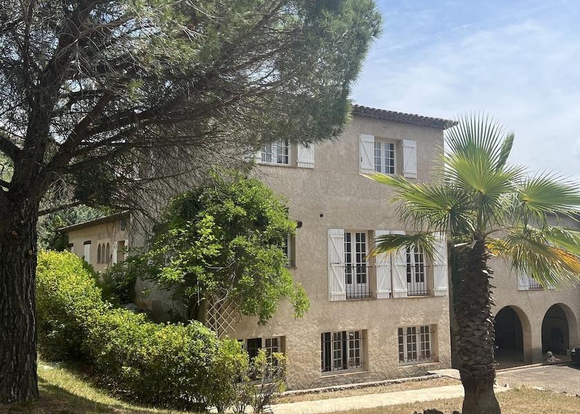 Provence - Alpes - Cote d'Azur Peymeinade Facade