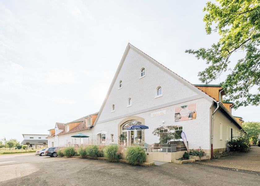 North Rhine-Westphalia Hille Facade