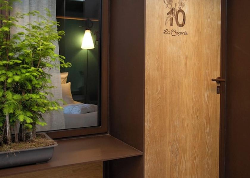 Auvergne-Rhone-Alpes Saint-Cyr-au-Mont-d'Or Exterior Detail