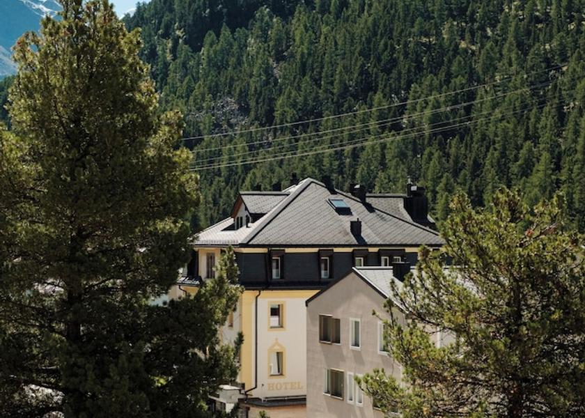 Graubünden Pontresina Mountain view