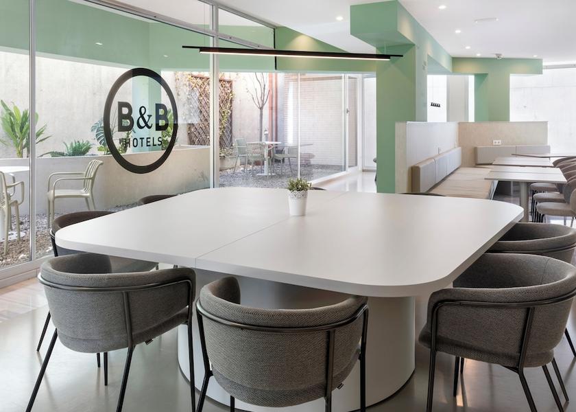 Community of Madrid Las Rozas de Madrid Lobby sitting area