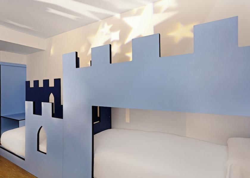 Community of Madrid Fuenlabrada Room