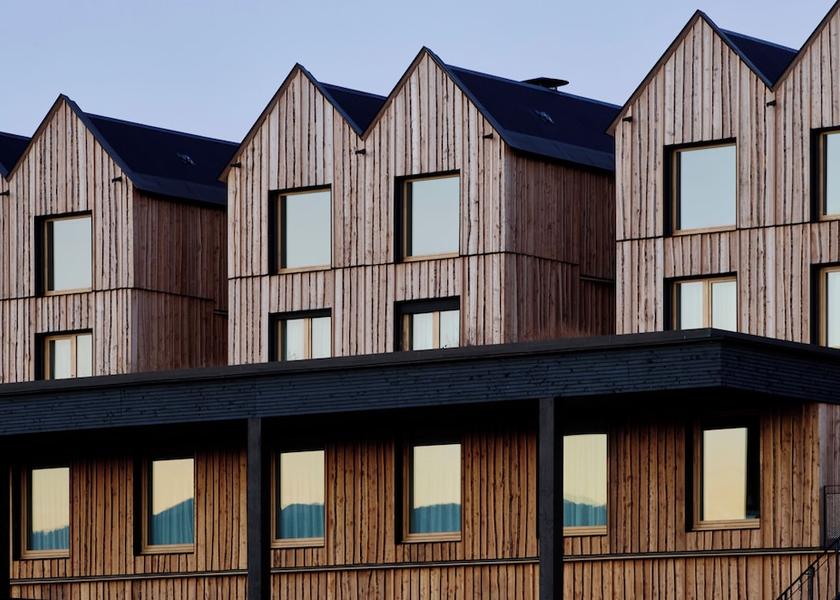 Auvergne-Rhone-Alpes Clermont-Ferrand Facade