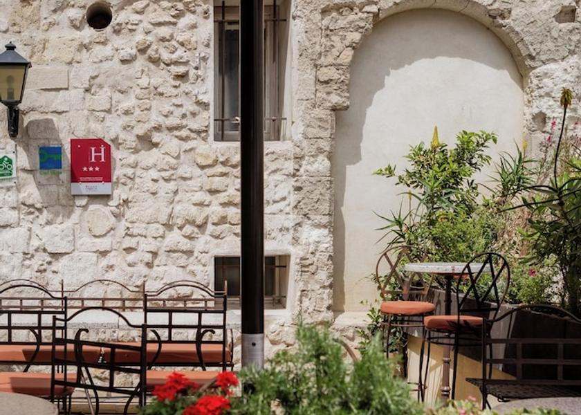 Provence - Alpes - Cote d'Azur Arles Terrace