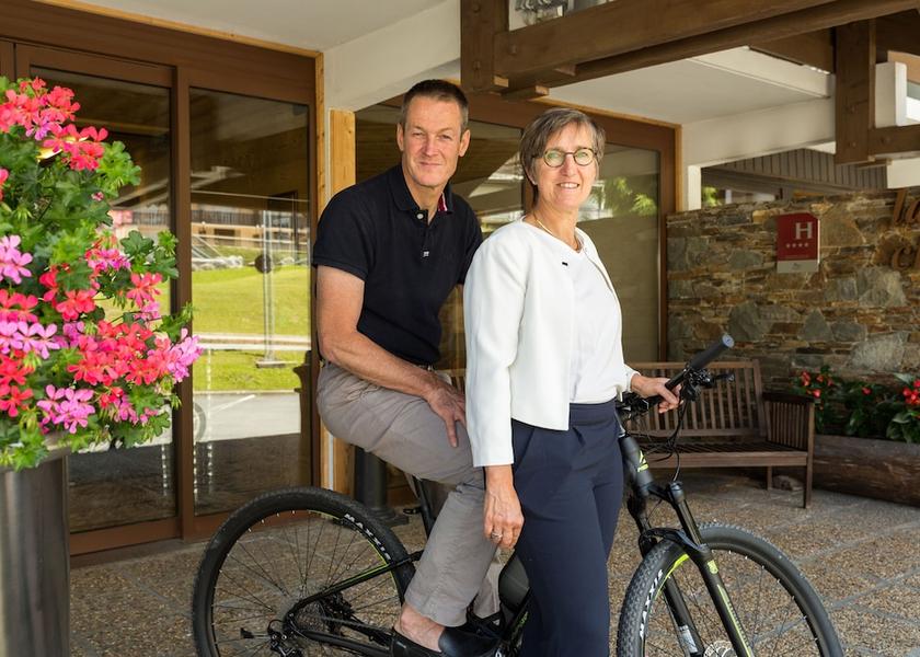 Auvergne-Rhone-Alpes Les Contamines-Montjoie Reception