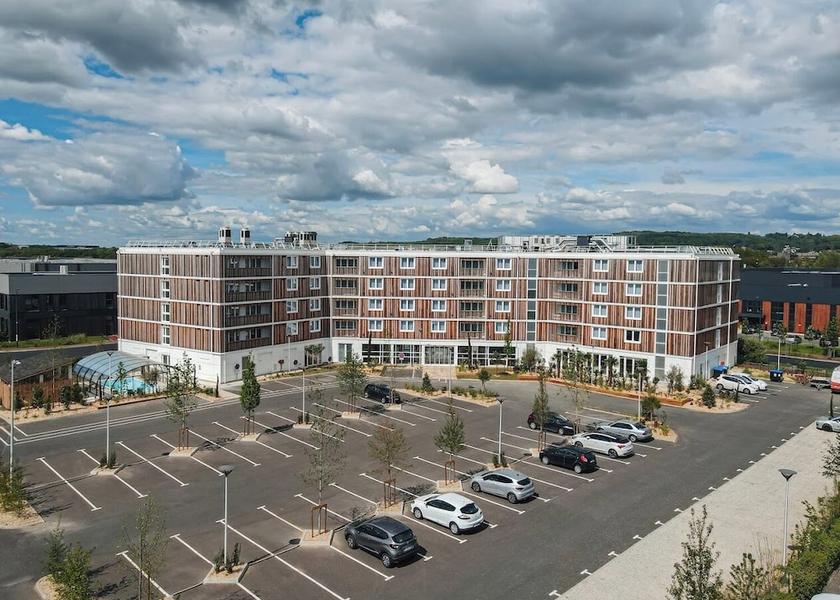 Ile-de-France Taverny Parking