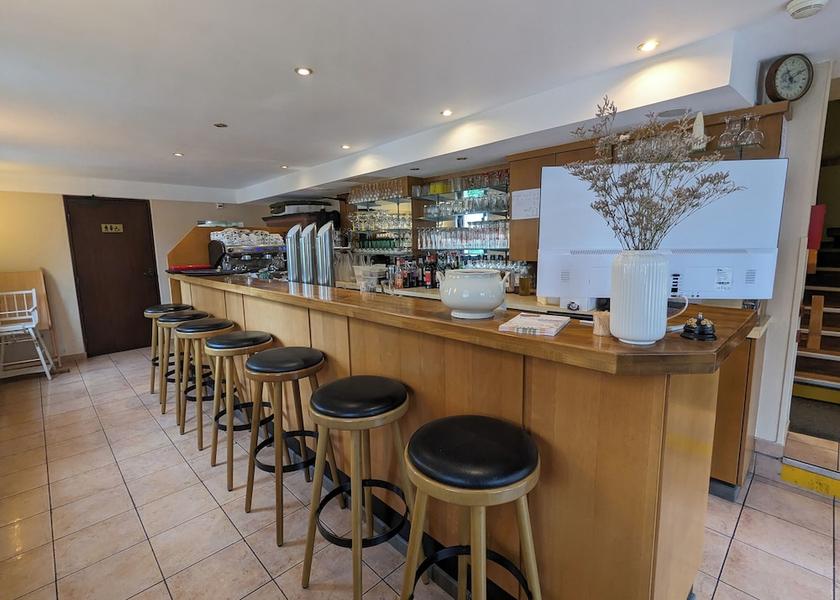 Grand Est Illkirch-Graffenstaden Bar