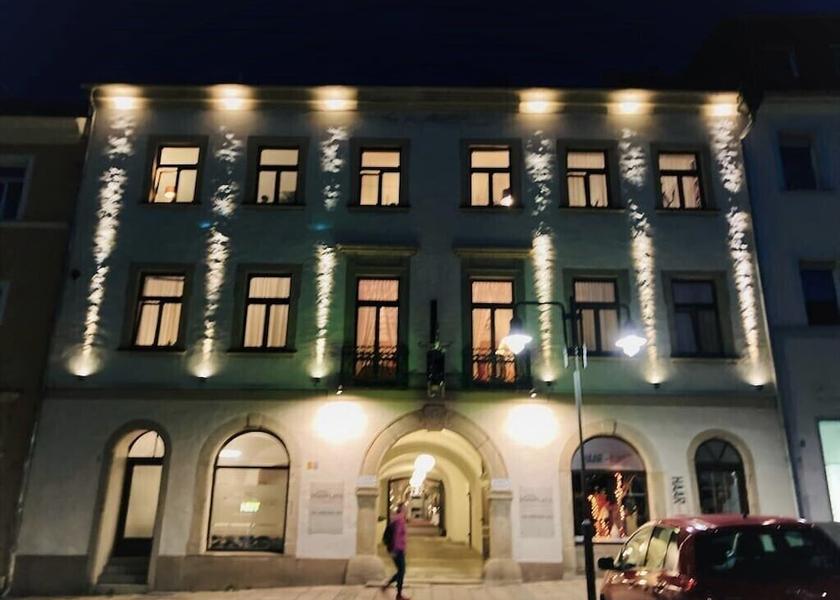 Bavaria Hof Front of property