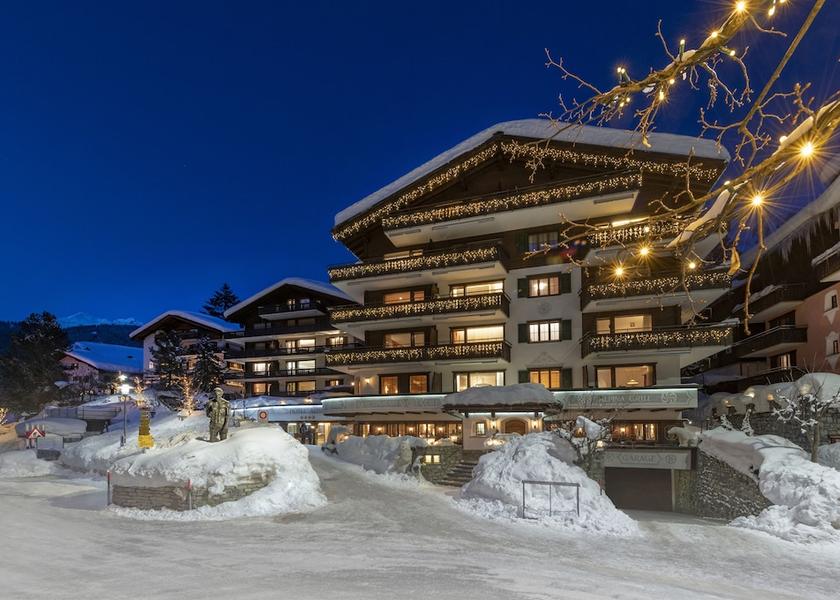 Graubuenden Klosters-Serneus Facade
