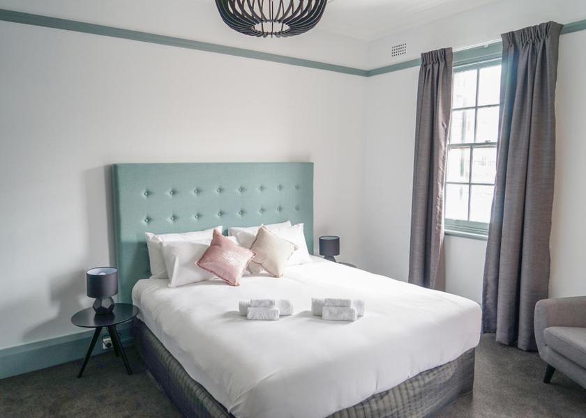 New South Wales Sydney Superior King Room with Ensuite Bathroom