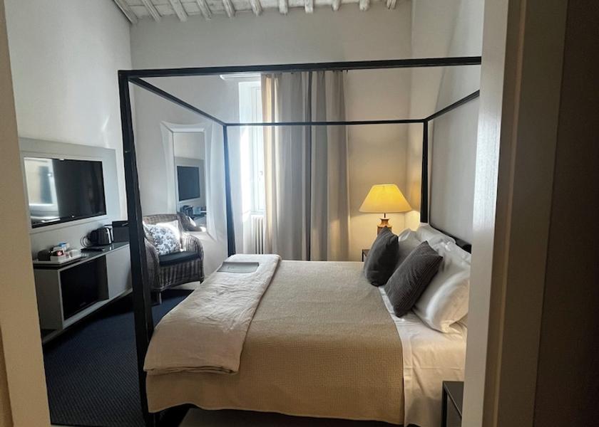 Tuscany Montevarchi Room