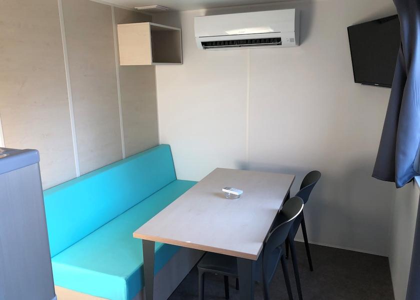 Provence - Alpes - Cote d'Azur Vitrolles Living Area