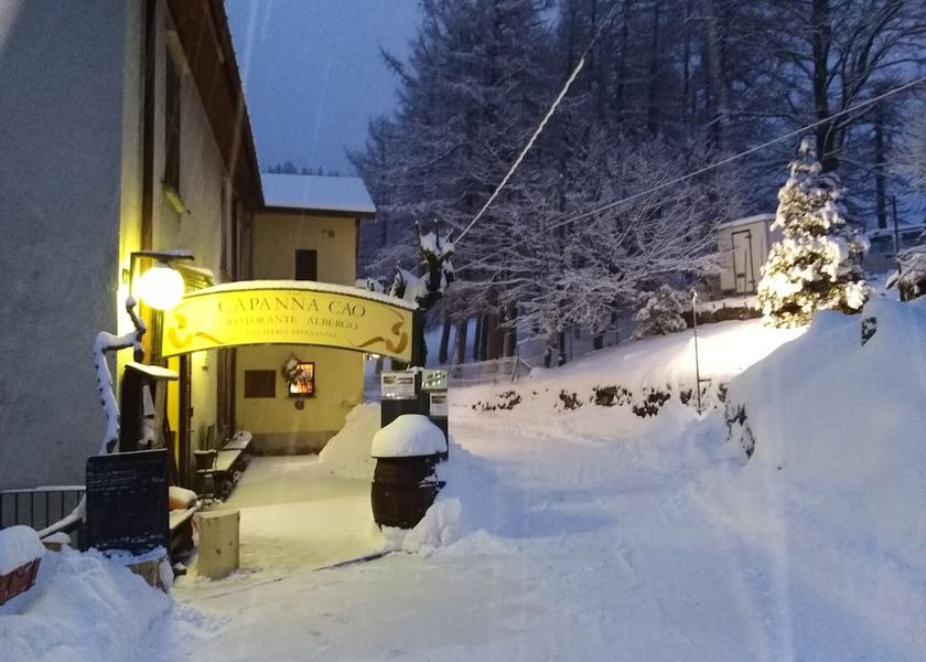 Lombardy Brunate Exterior Detail