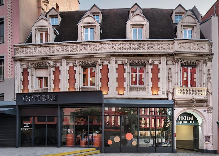 Auvergne-Rhone-Alpes Saint-Etienne Facade