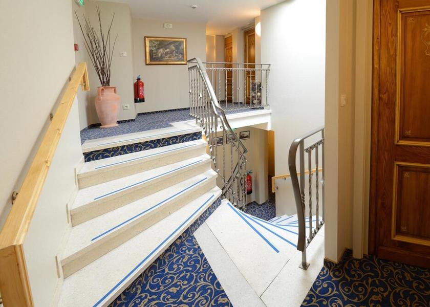 Grand Est Obernai Interior