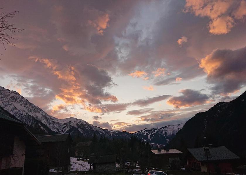 Auvergne-Rhone-Alpes Chamonix-Mont-Blanc surrounding environment