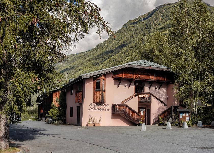 Auvergne-Rhône-Alpes Chamonix-Mont-Blanc Front of property