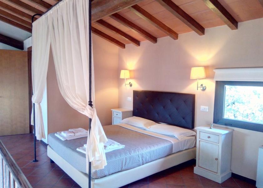 Tuscany Pergine Valdarno Room