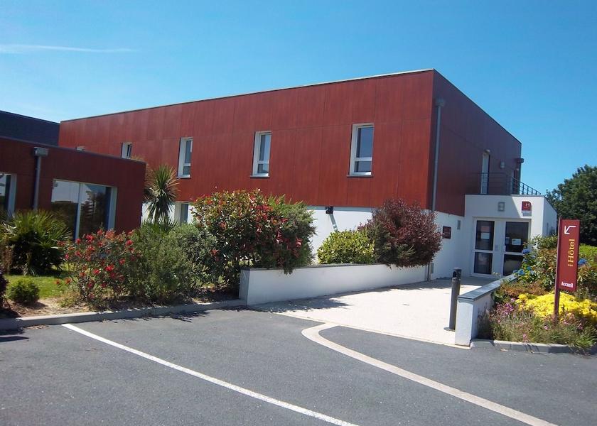 Brittany Morlaix Exterior Detail