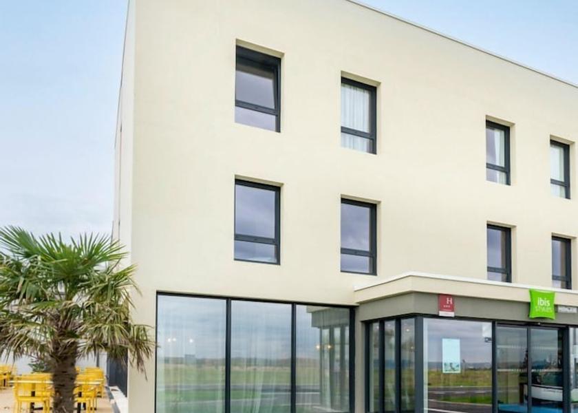 Brittany Morlaix Exterior Detail