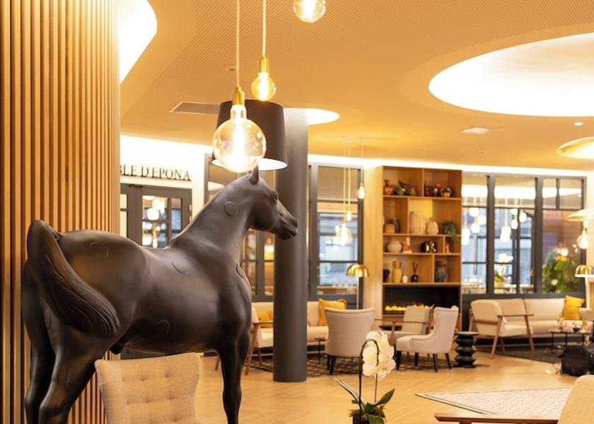 Bourgogne-Franche-Comte Sens Bar