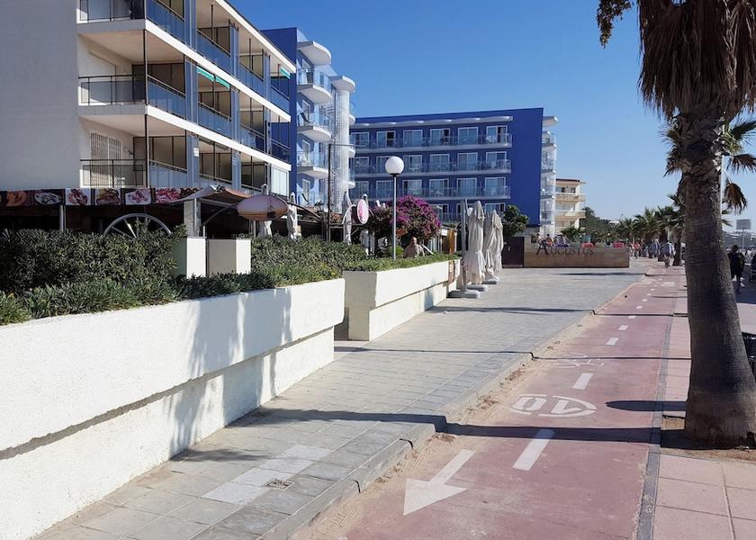 Catalonia Cambrils Facade