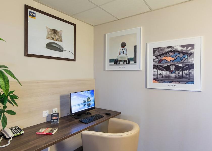 Centre - Loire Valley Le Coudray Reception