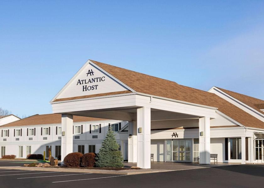 New Brunswick Bathurst Exterior Detail