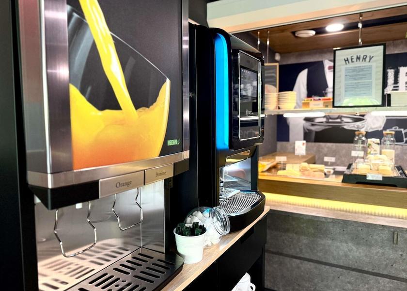 Bourgogne-Franche-Comte Beaune Breakfast Area