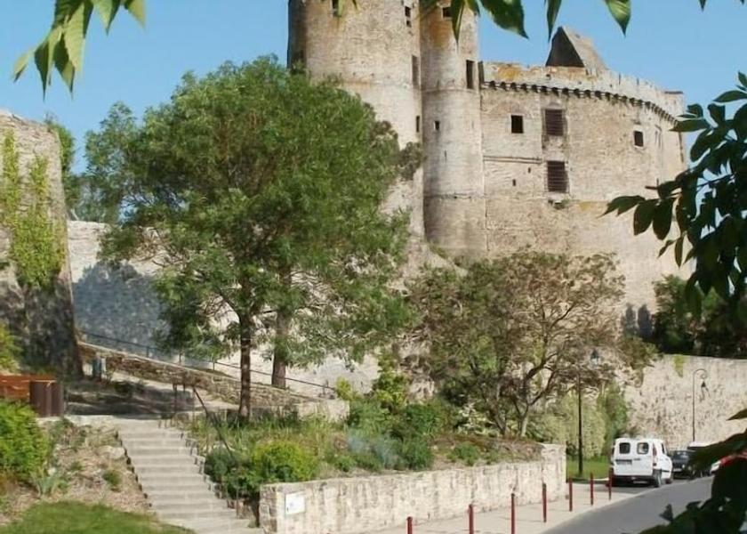 Pays de la Loire Clisson Property Grounds