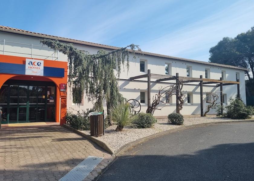 Occitanie Fabregues Front of property
