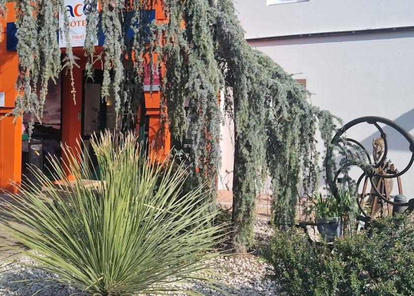 Occitanie Fabregues Exterior Detail