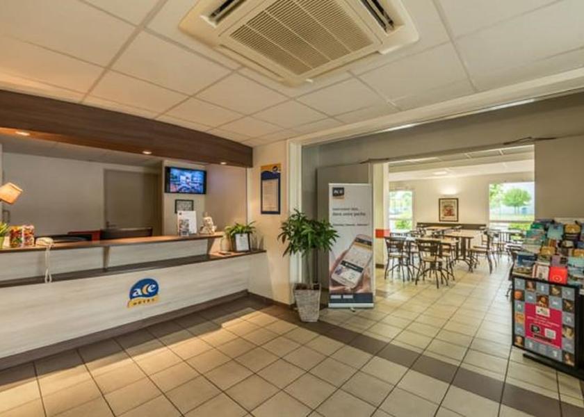 Centre - Loire Valley Bourges Reception