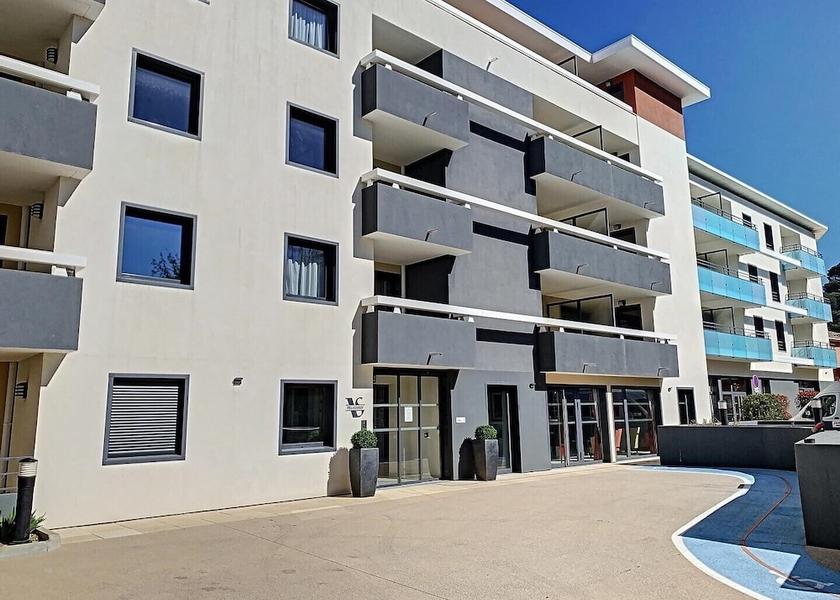 Provence - Alpes - Cote d'Azur Le Cannet Exterior Detail