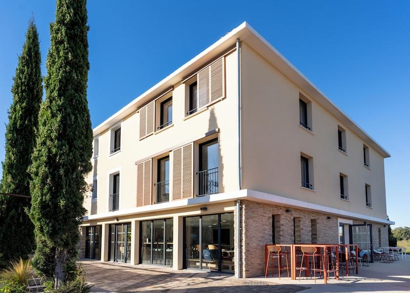 Provence - Alpes - Cote d'Azur Cabries Terrace