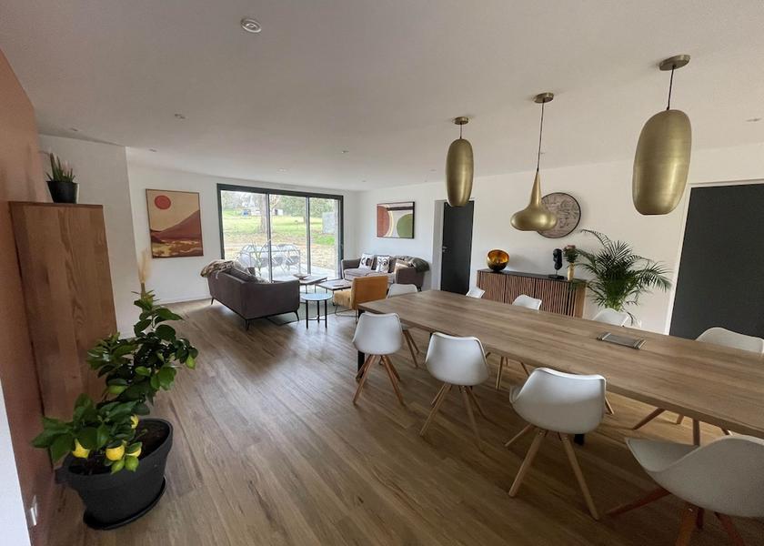 Pays de la Loire Treillieres Lobby