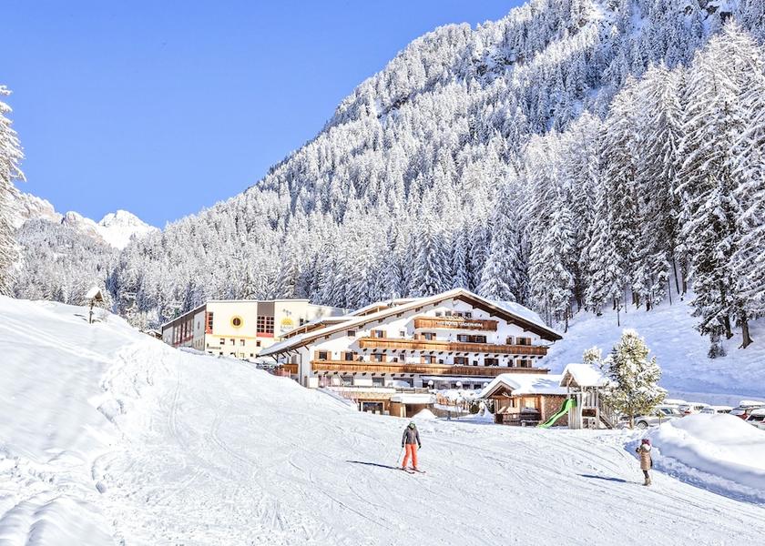 Trentino-Alto Adige Selva di Val Gardena Snow and Ski Sports