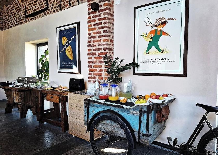 Lombardy Vigevano Breakfast Area