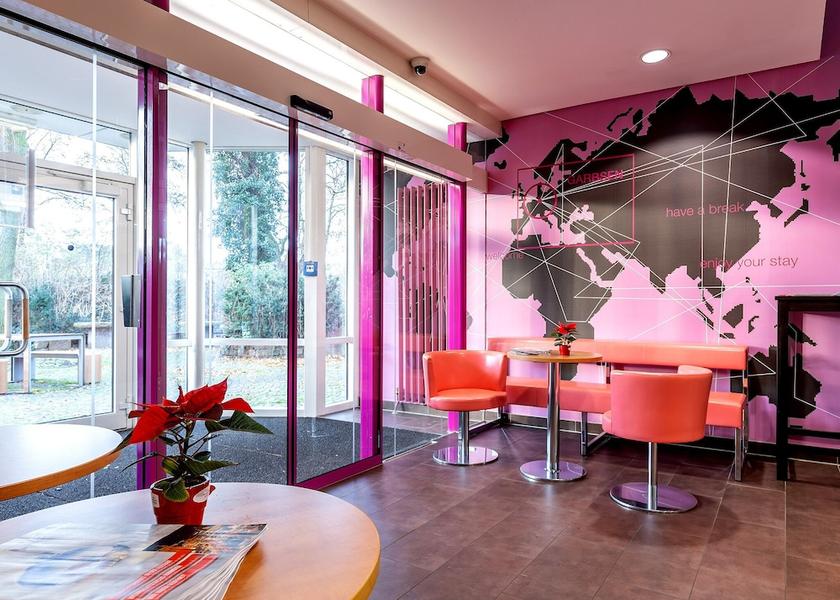 Lower Saxony Garbsen Lobby lounge