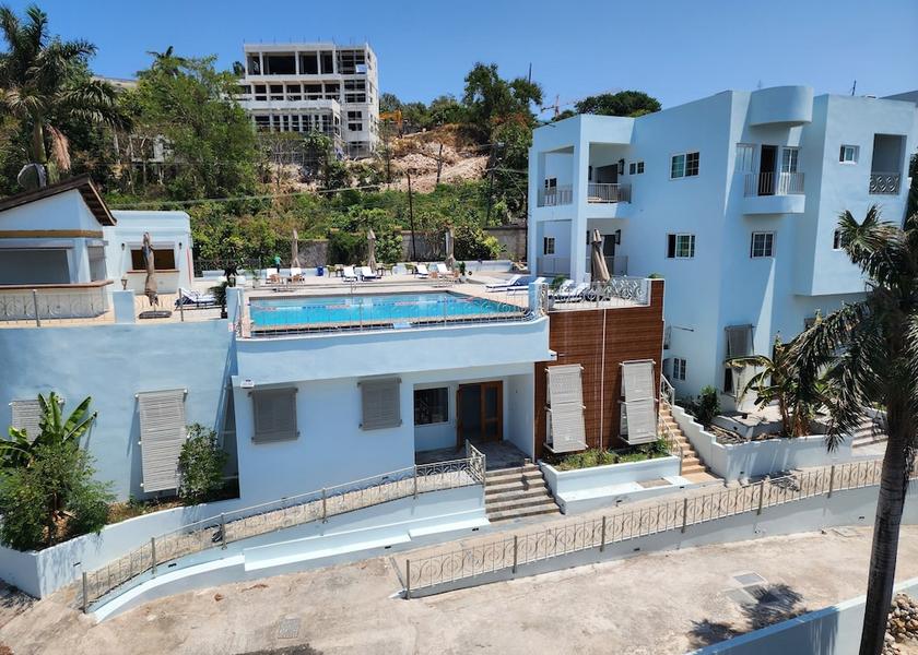 Saint James Montego Bay Pool