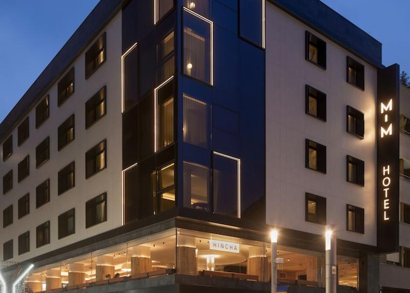  Escaldes-Engordany Facade