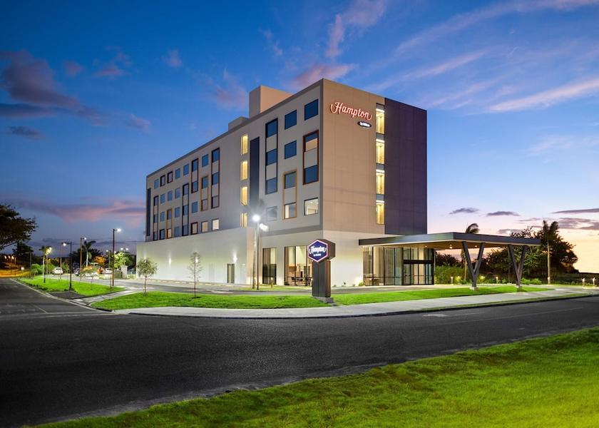 Guanacaste Liberia Exterior Detail