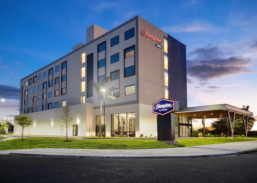 Guanacaste Liberia Exterior Detail