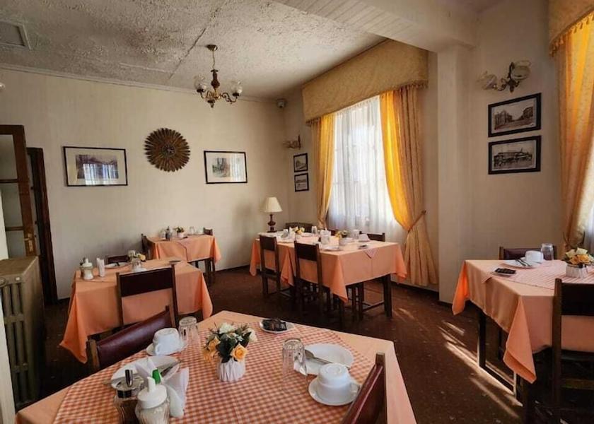 Magallanes Punta Arenas In-Room Dining