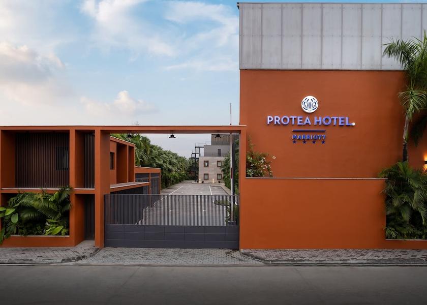  Luanda View from Property